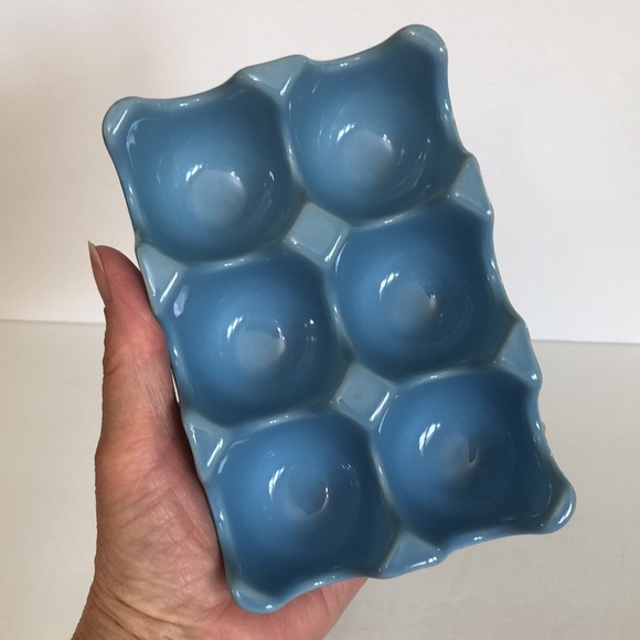 Ceramic Pink And Blue Egg Carton Holders - Picture 3 of 11